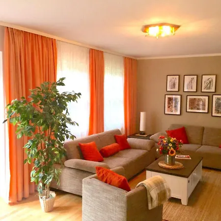Kranichrast Ferienhaus *